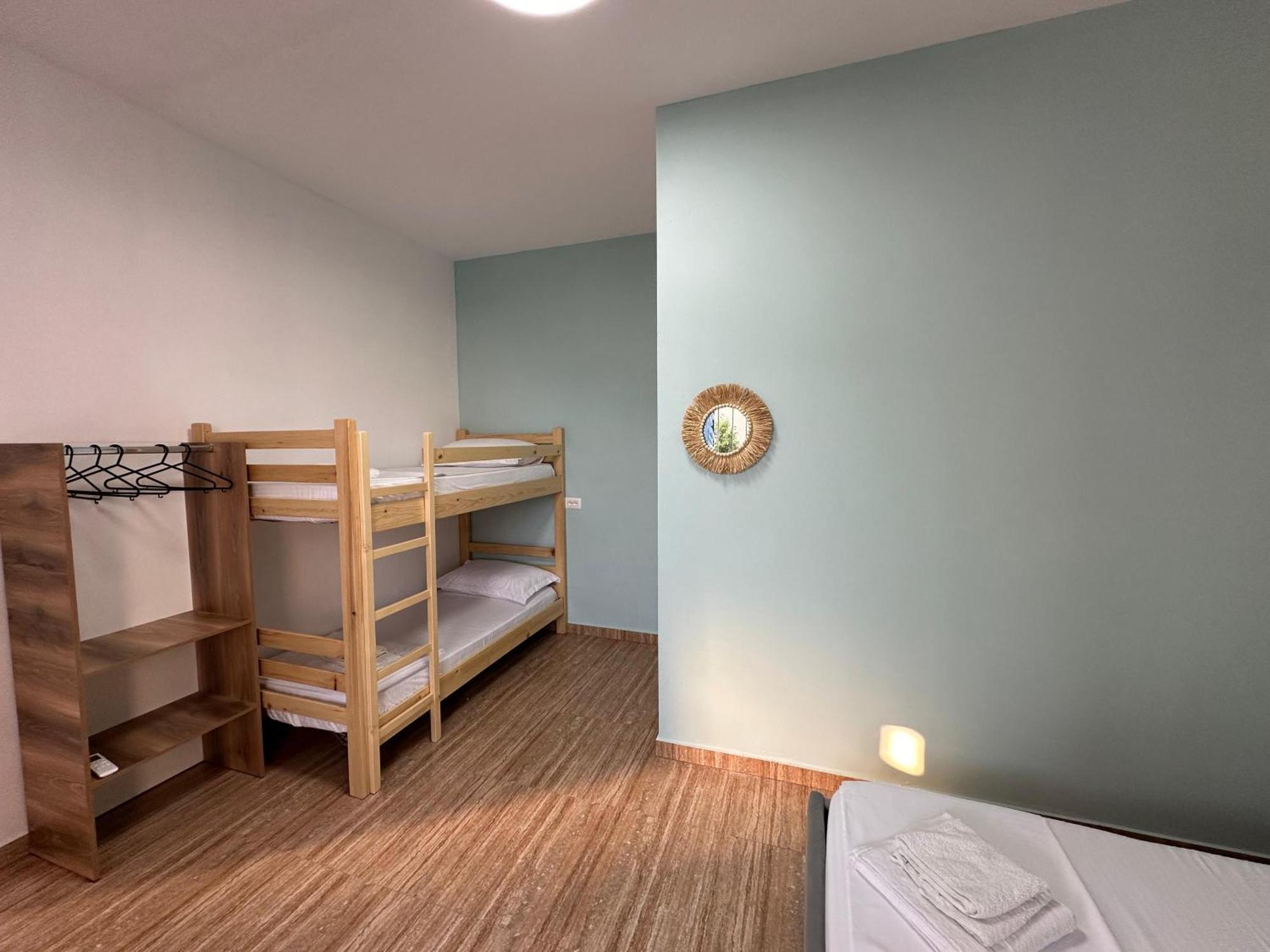 Las Palmas Guesthouse Шкодер Экстерьер фото