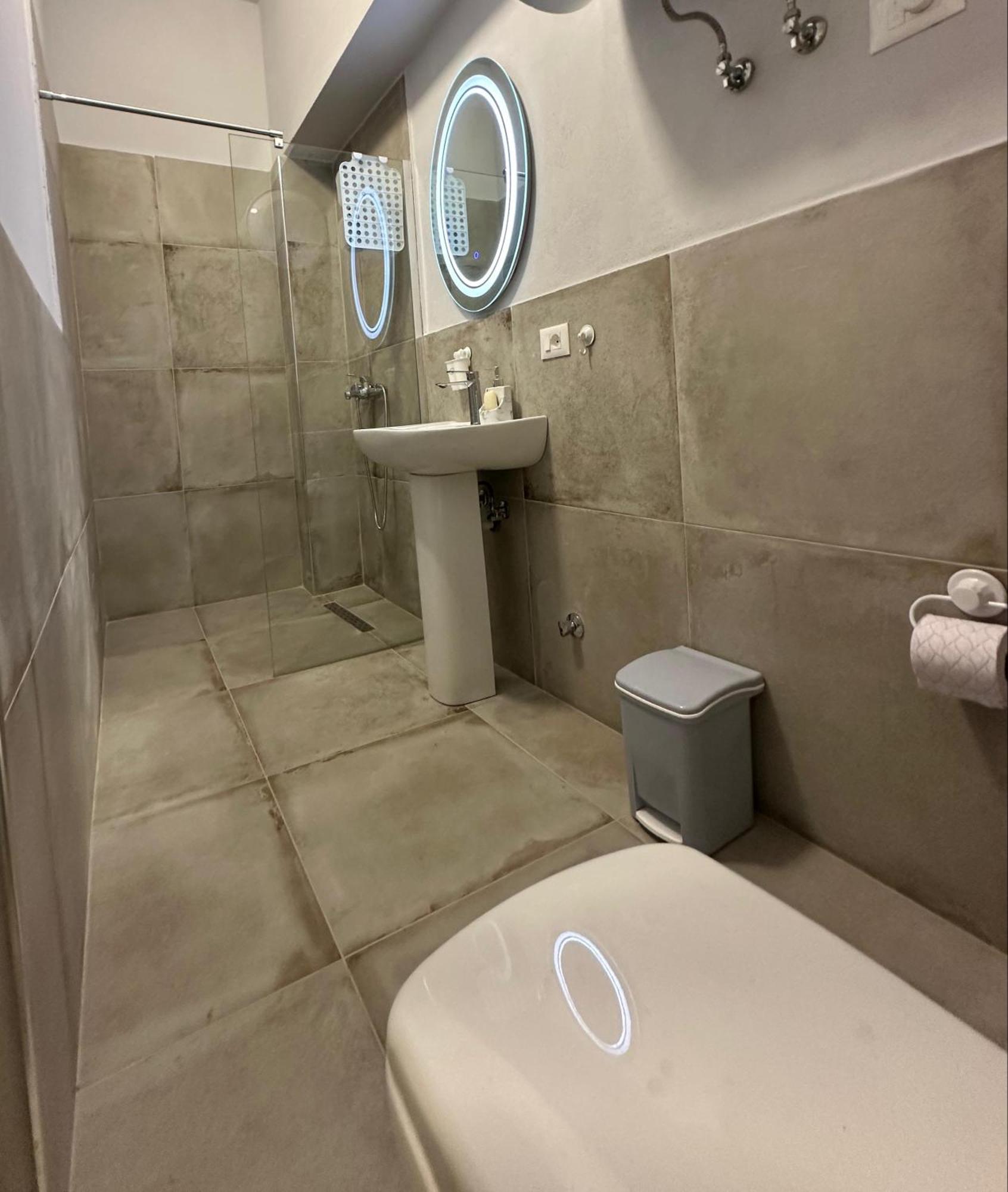 Las Palmas Guesthouse Шкодер Экстерьер фото